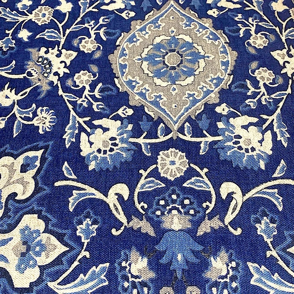 RALPH LAUREN CHAMBERS MEDALLION TABLECLOTH NEW 120 BY 60 OBLONG